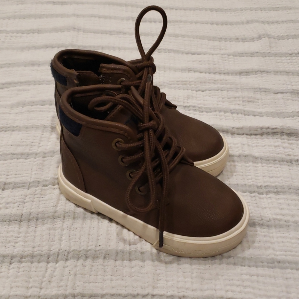 Nautica Boots